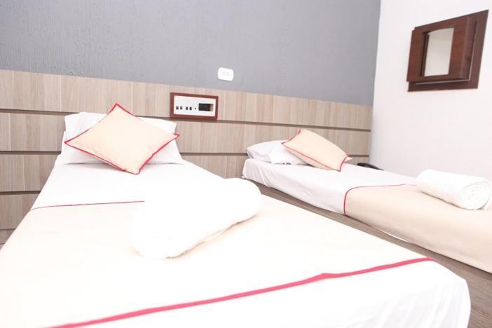 Hotel Golden Vilage Vila Maria サンパウロ エクステリア 写真